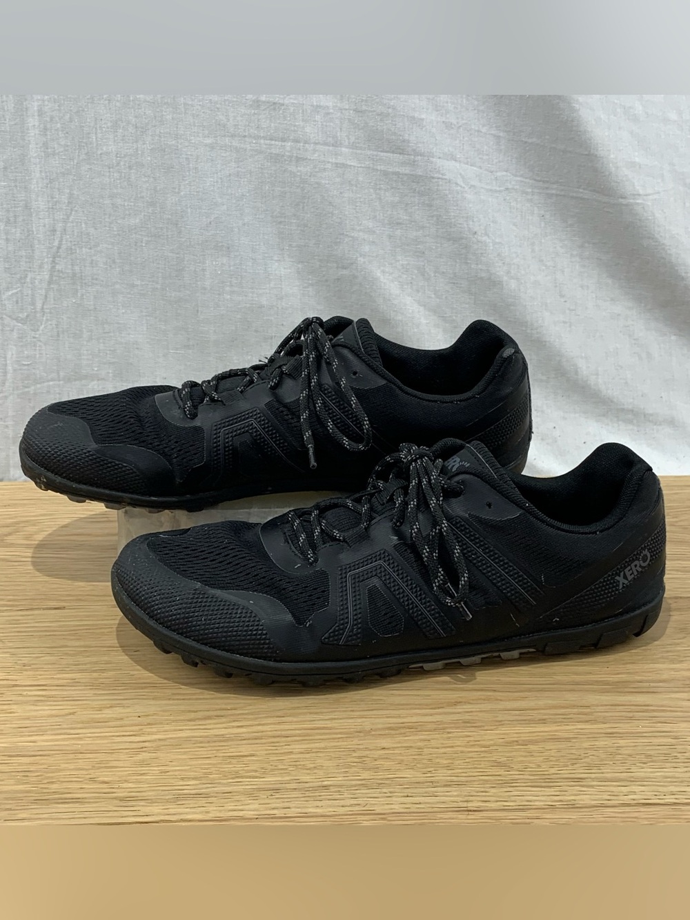 Xero HFS II Men’s Size 10.5 Black Barefoot Running Minimalist Shoes